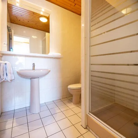 Hotel Les Terrasses Le Verdon-sur-Mer Extérieur photo